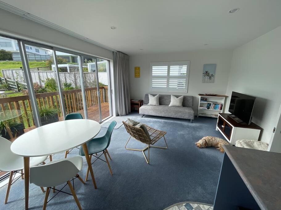 The Blue Beach House Mangawhai Exteriér fotografie